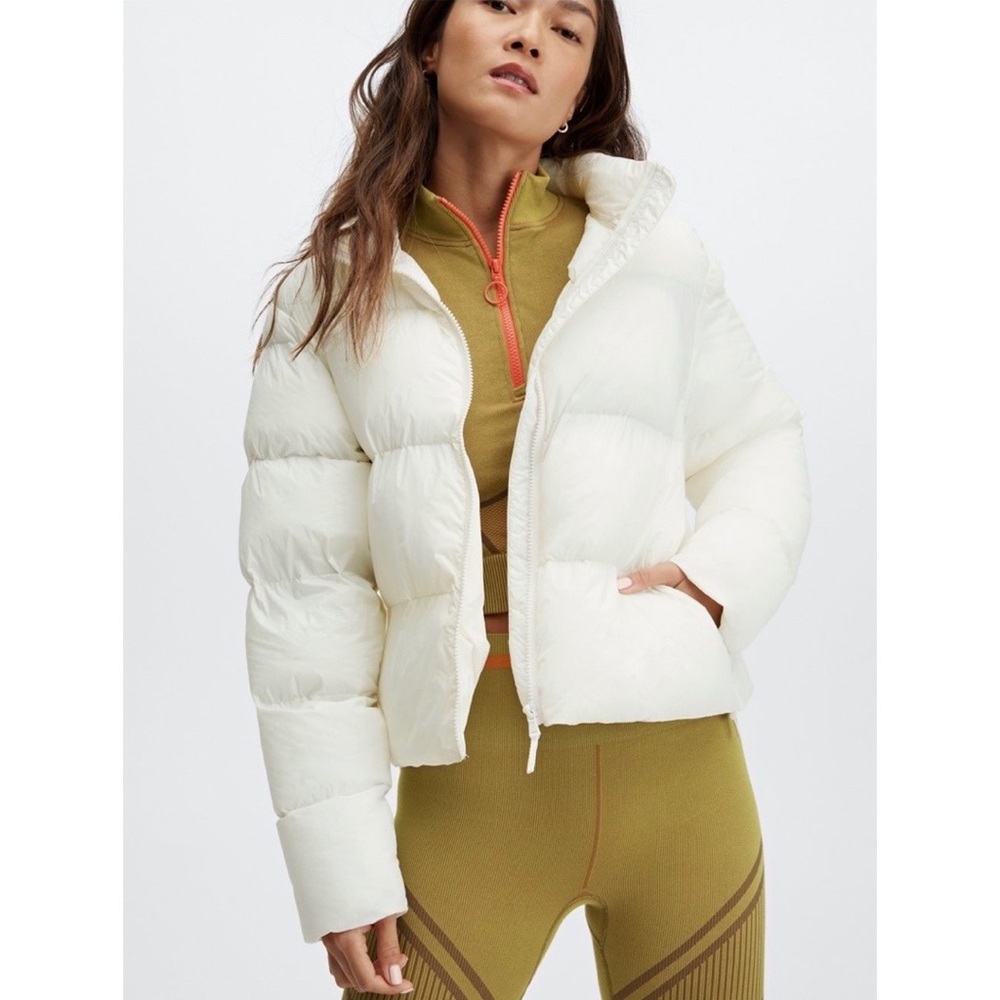 NWT Fabletics Beatrix Packable Jacket